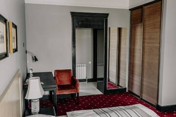Фото номера Улучшенный двухместный номер с 1 кроватью Отель Plaza Hotel г. Кокшетау 3